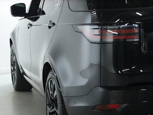 2024 Land Rover Discovery P360 Dynamic SE