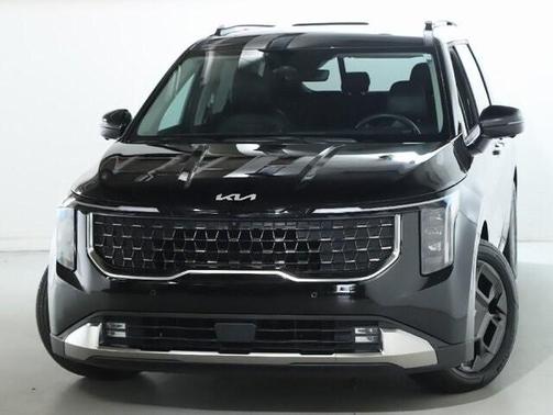 2025 Kia Carnival SX