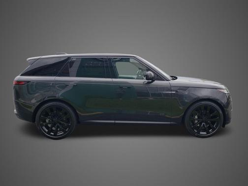 Carpathian Grey 2026 Land Rover Range Rover Sport SE