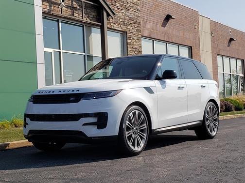 2025 Land Rover Range Rover Sport SE