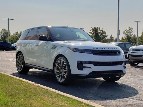 2025 Land Rover Range Rover Sport SE