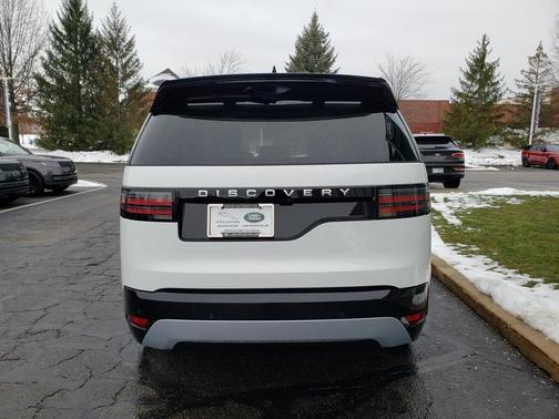 2026 Land Rover Discovery Gemini Edition