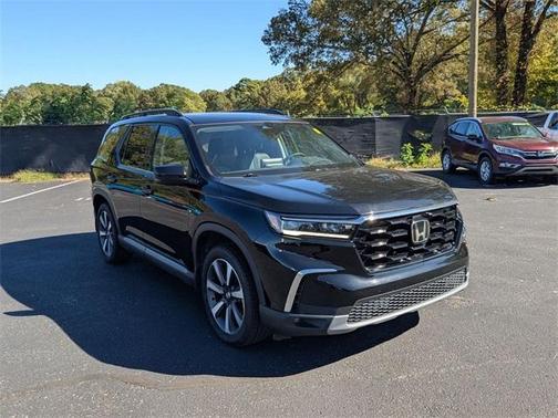 2023 Honda Pilot Touring