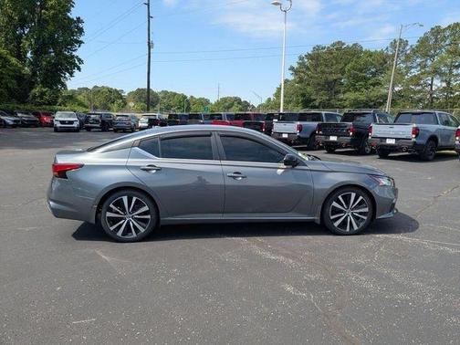 Gun Metallic 2020 Nissan Altima 2.5 SR