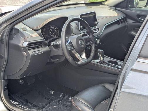 Gun Metallic 2020 Nissan Altima 2.5 SR