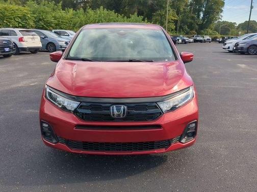 Radiant Red Metallic II 2026 Honda Odyssey Touring