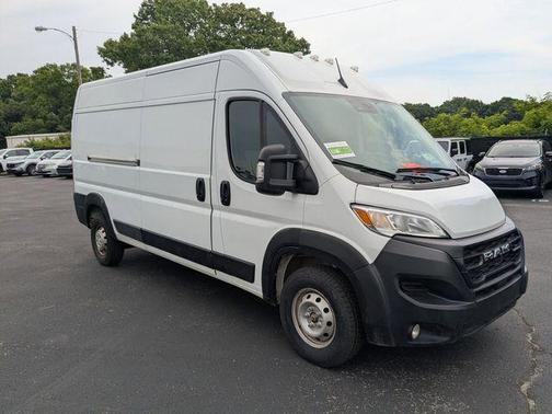 Bright White Clearcoat 2025 RAM ProMaster 2500 High Roof