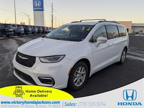 2022 Chrysler Pacifica Touring-L