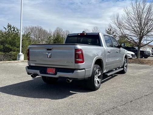 Billet Silver Metallic Clearcoat 2022 RAM 1500 Laramie