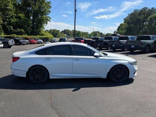 Platinum White Pearl 2021 Honda Accord Touring 2.0T