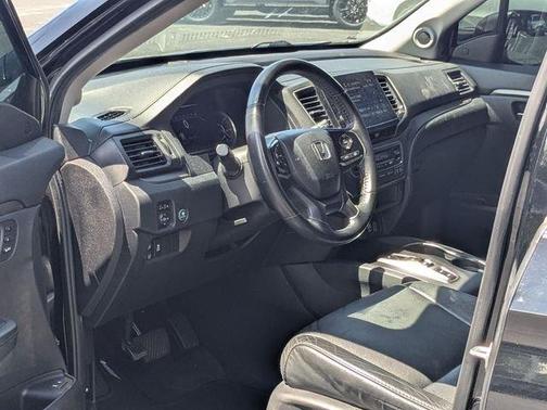 Crystal Black Pearl 2021 Honda Pilot EX-L