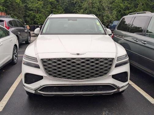 Alta White 2025 Genesis GV80 2.5T