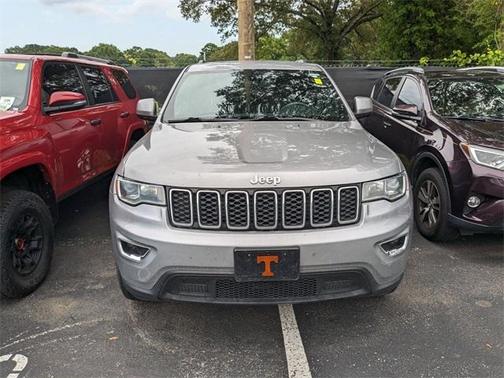 2018 Jeep Grand Cherokee Laredo E