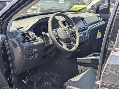 Crystal Black Pearl 2026 Honda Ridgeline RTL