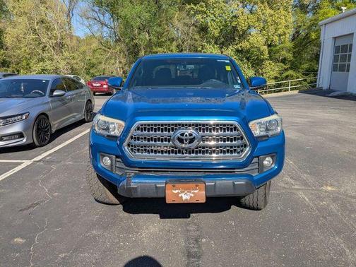 Blazing Blue Pearl 2016 Toyota Tacoma TRD Off Road