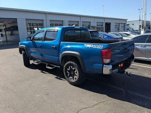 Blazing Blue Pearl 2016 Toyota Tacoma TRD Off Road