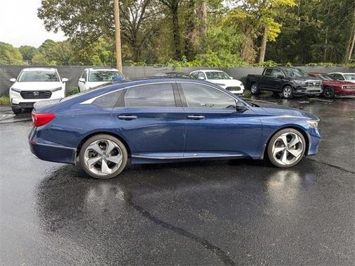 2020 Honda Accord Touring 2.0T
