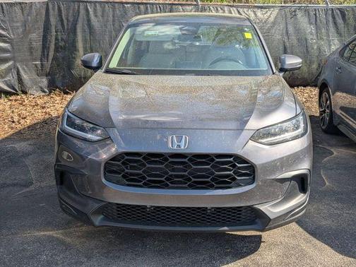 Modern Steel Metallic 2024 Honda HR-V LX