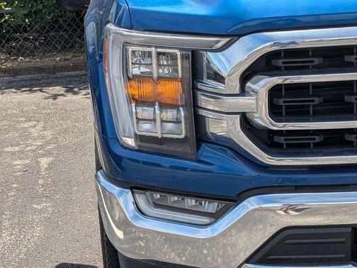 Atlas Blue Metallic 2022 Ford F-150 XLT