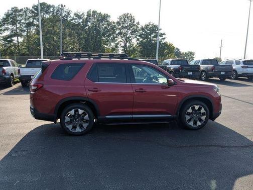 Radiant Red Metallic II 2026 Honda Pilot Elite