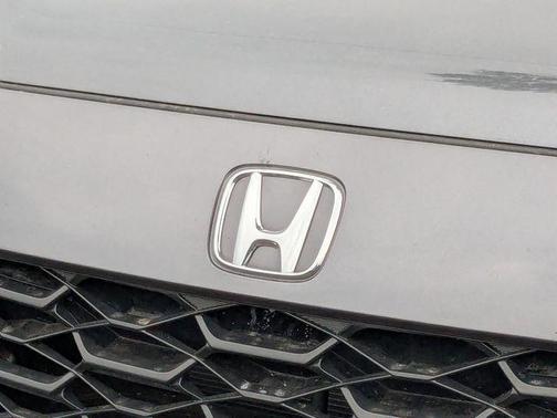Modern Steel Metallic 2024 Honda HR-V LX