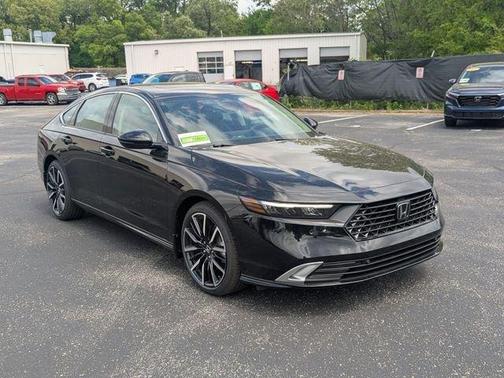 Crystal Black Pearl 2026 Honda Accord Hybrid Touring