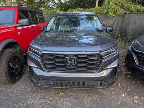 2023 Honda Pilot LX