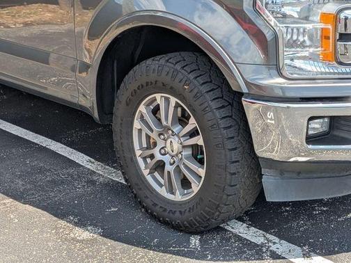 Magnetic Metallic 2019 Ford F-150 Lariat