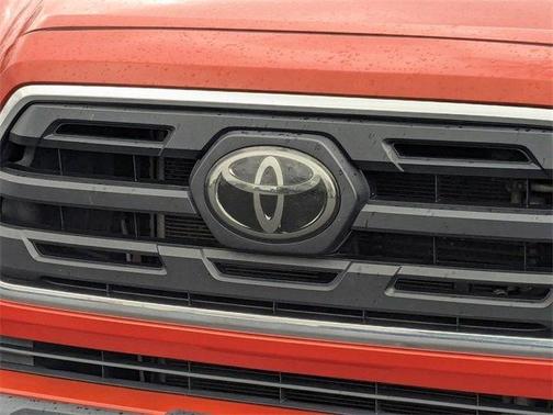 2018 Toyota Tacoma SR5