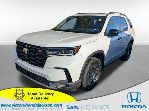 Platinum White Pearl 2025 Honda Pilot TrailSport