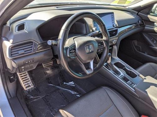 Photo 2 of 60 of 2020 Honda Accord Sport 1.5T