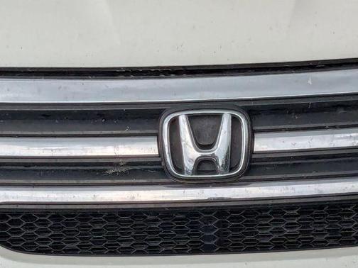 White Diamond Pearl 2016 Honda Pilot EX-L