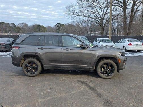 2023 Jeep Grand Cherokee Altitude