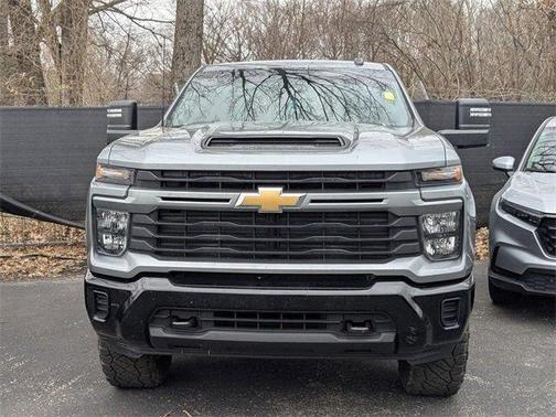 2024 Chevrolet Silverado 2500 Custom