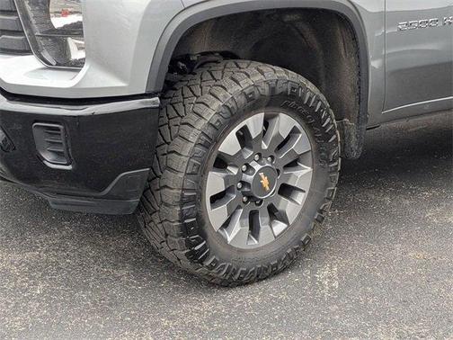 2024 Chevrolet Silverado 2500 Custom