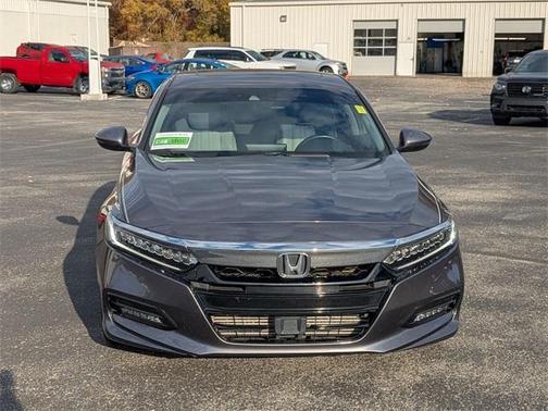 2019 Honda Accord Touring 2.0T