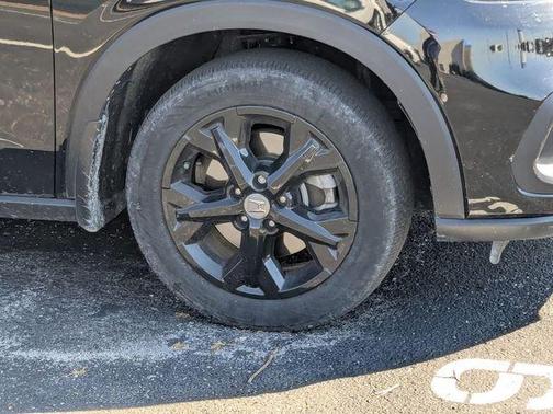 Crystal Black Pearl 2025 Honda HR-V LX