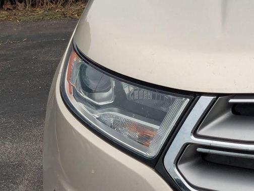 White Gold Metallic 2017 Ford Edge SEL
