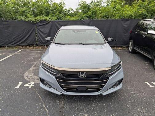 Still Night Pearl 2022 Honda Accord Sport 1.5T