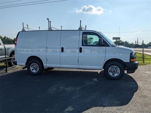 2020 GMC Savana 2500 Work Van