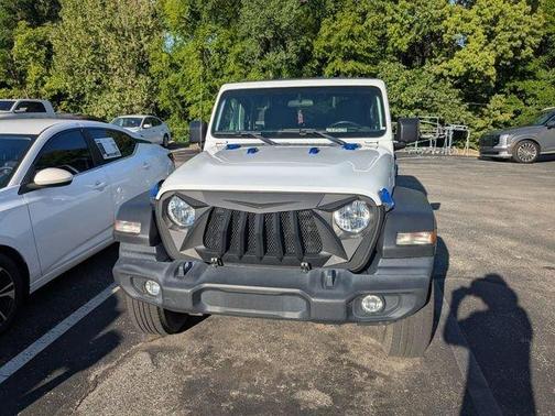 Bright White Clearcoat 2019 Jeep Wrangler Unlimited Sport