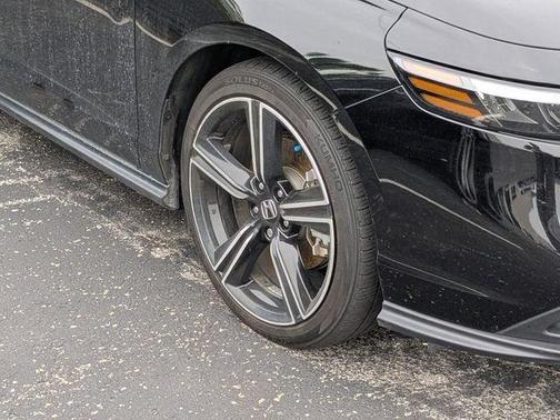 Crystal Black Pearl 2024 Honda Accord Hybrid Sport