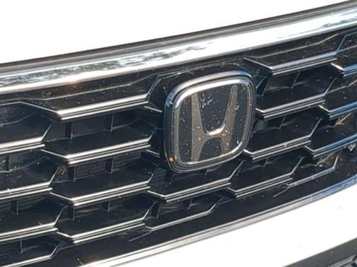 Platinum White Pearl 2025 Honda CR-V EX