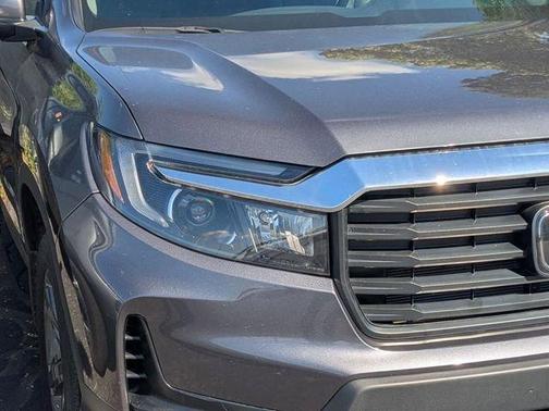 Gray 2023 Honda Ridgeline RTL