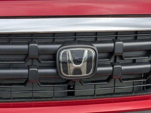 Radiant Red Metallic II 2026 Honda Ridgeline RTL