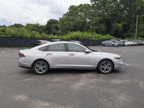 Solar Silver Metallic 2024 Honda Accord EX