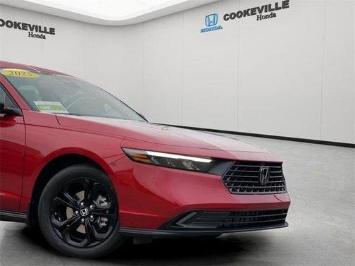 Radiant Red Metallic 2025 Honda Accord SE