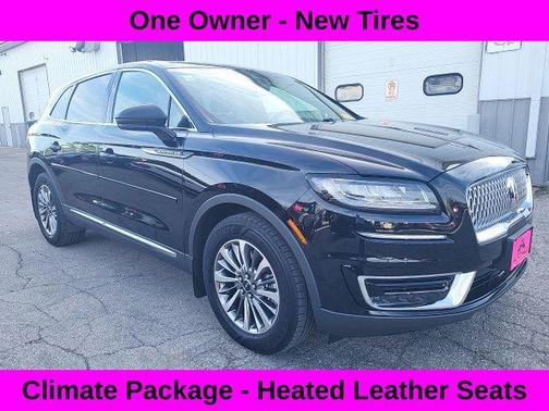 Black Metallic 2019 Lincoln Nautilus Select