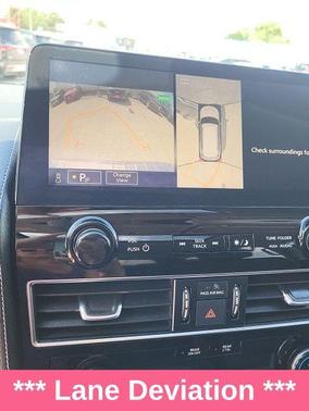 2022 INFINITI QX80 Luxe