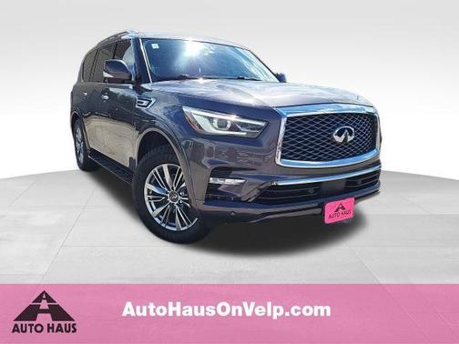 2022 INFINITI QX80 Luxe